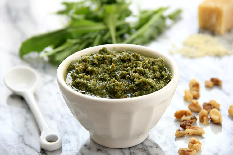 Arugula Walnut Pesto 2