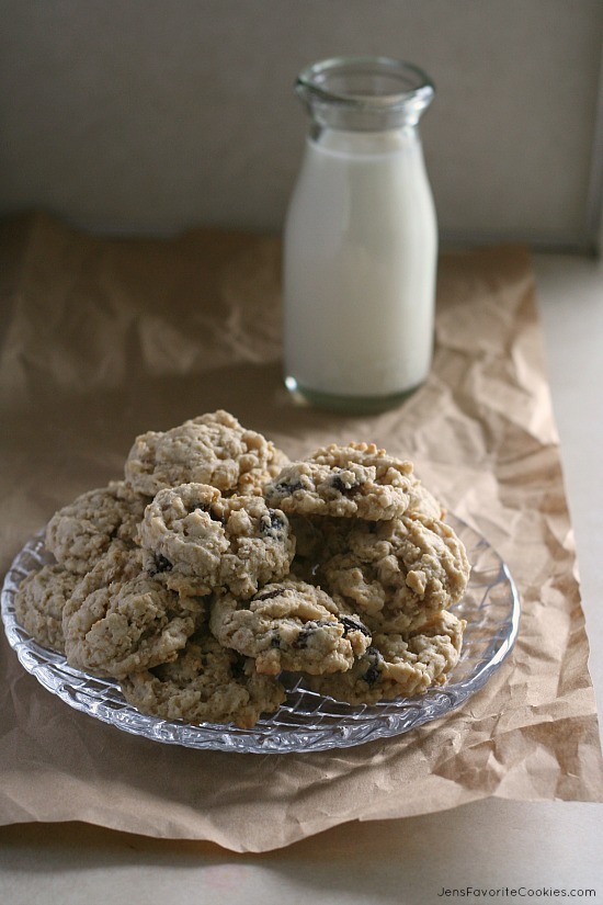 oatmeal-raisin-cookies