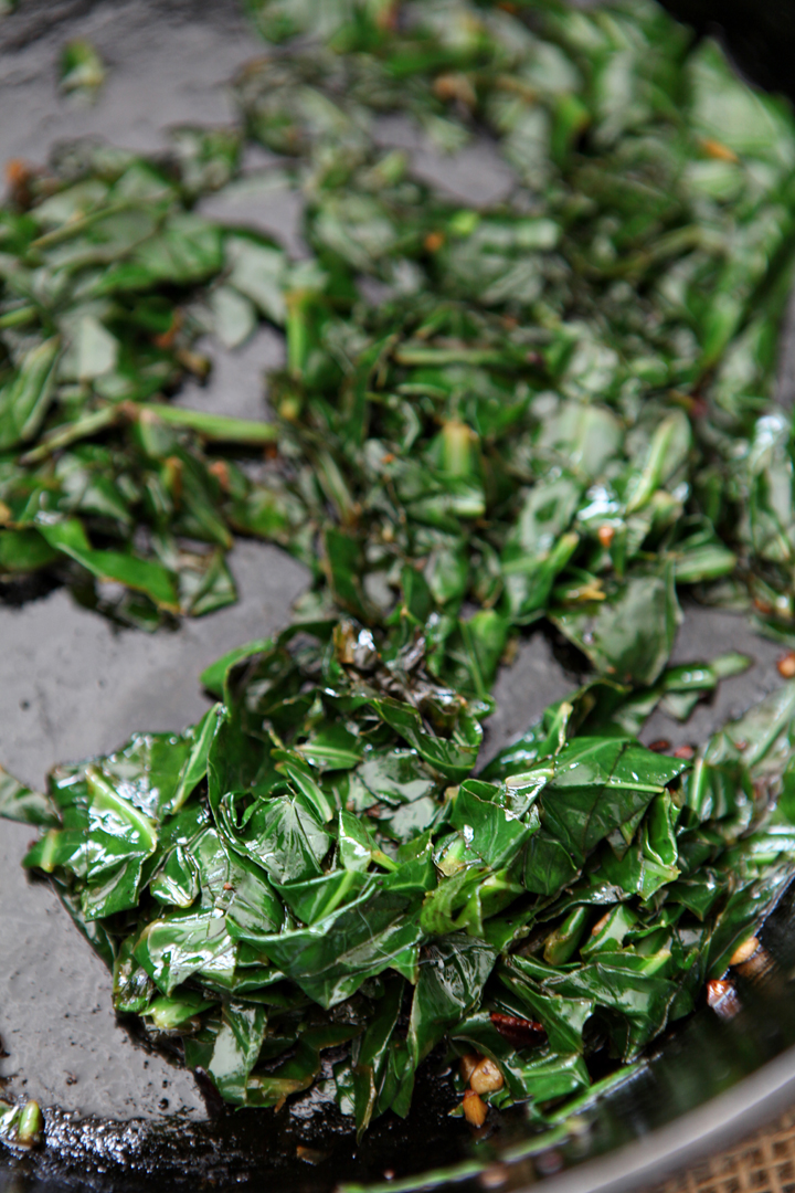 Bacon Collard Greens // Erin Skinner of The Speckled Palate for My Cooking Spot