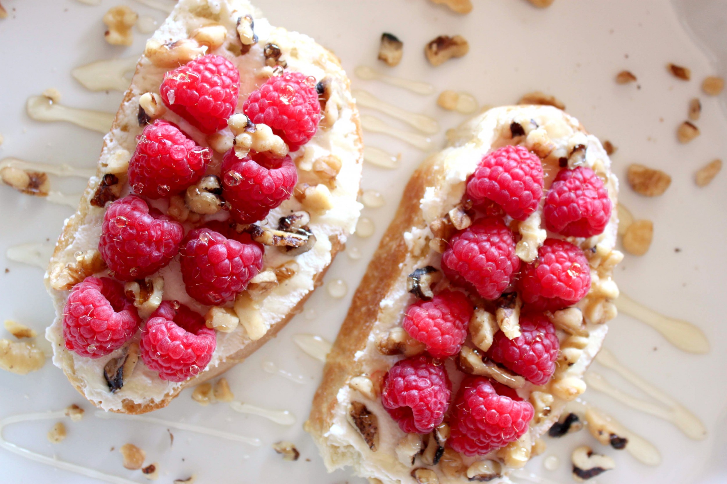raspberry crostini