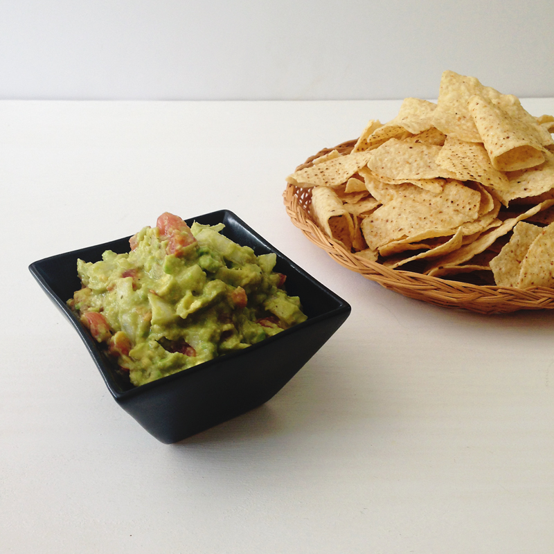 Easy Guacamole you can make in a jiffy all summer long // My Cooking Spot