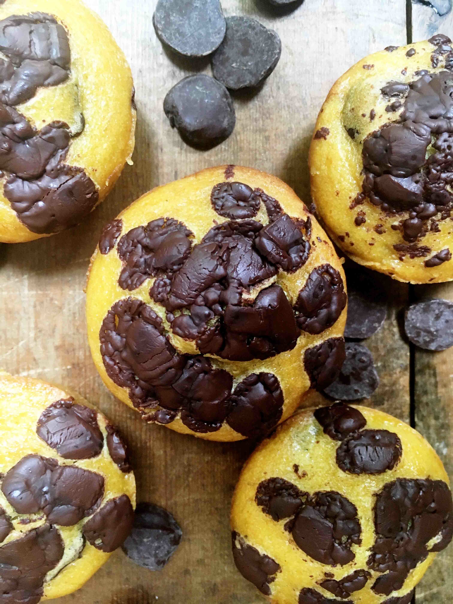 Pumpkin Banana Muffins -- A transitional muffin to get you in the mood for fall - with chocolate chips, of course!!