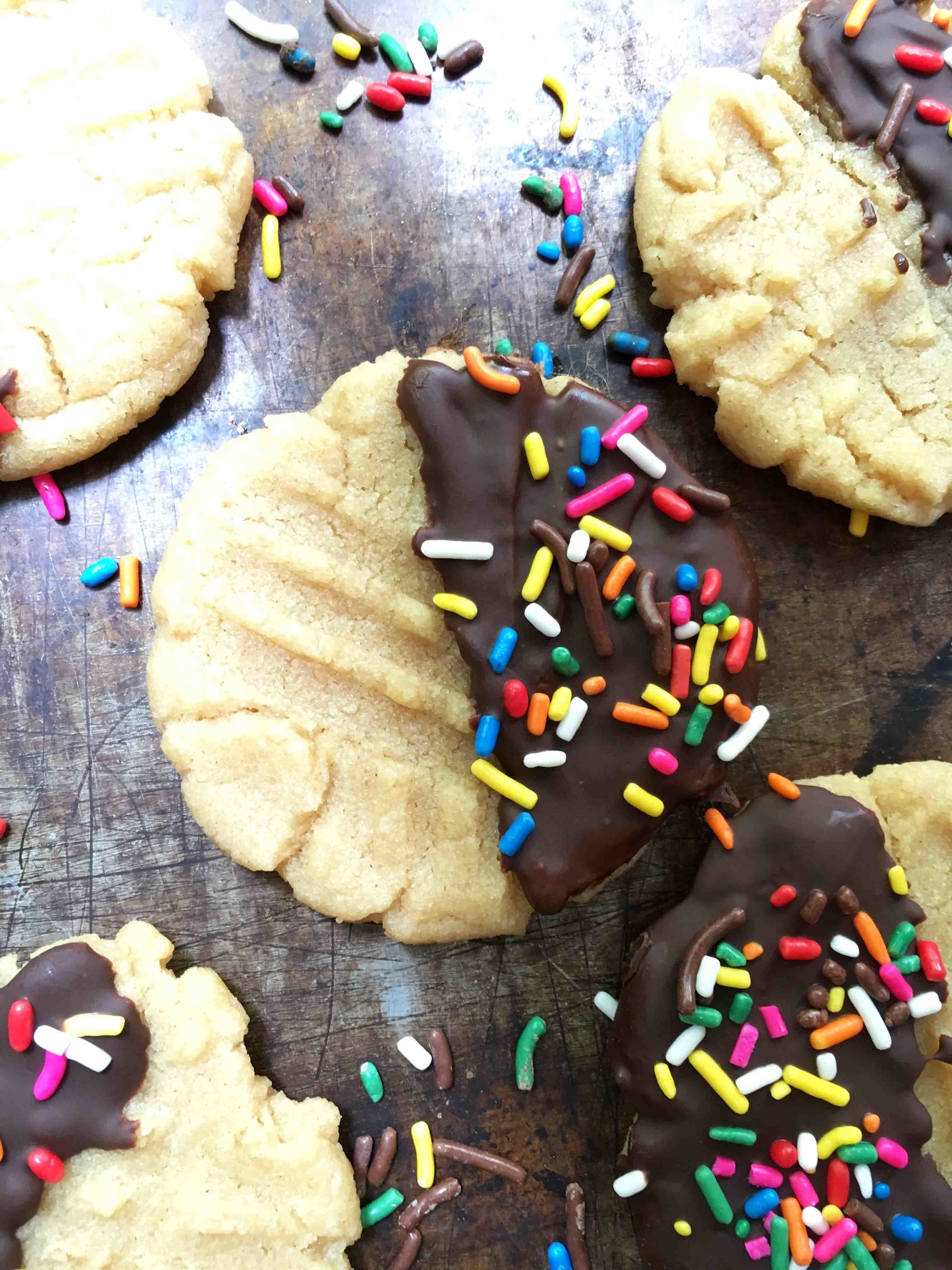 The classic criss-cross cookie gets an update with cashew butter, chocolate and sprinkles!